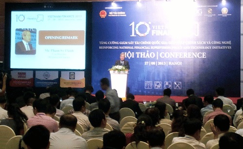 Mr Pham Sy Danh (Vice Minister of Finance) delivered his  opening remark at the event
